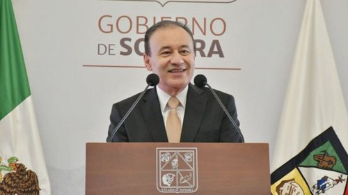 Alfonso Durazo apoya reforma contra la doble nacionalidad