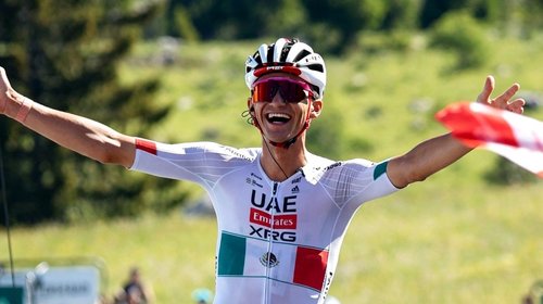 Vuelve Isaac del Toro al tercer lugar del ciclismo mundial
