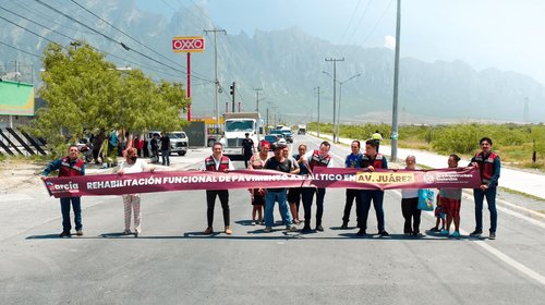 Entrega Manuel Guerra renovada la Avenida Juárez en García