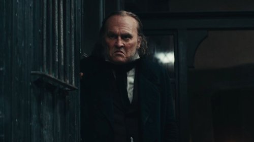 Johnny Depp sorprende a fans con impactante transformación 