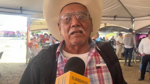 julian_escuela_leer1_caca612b97