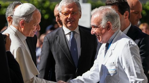 León XIV padece cáncer de pulmón; El Vaticano lo confirma