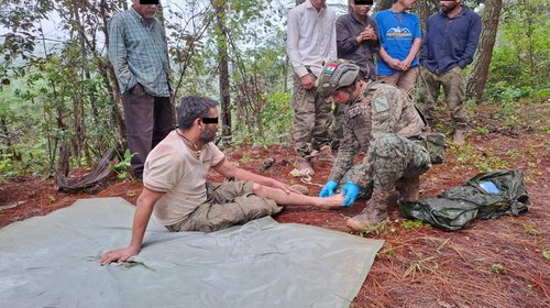 Localizan con vida a seis desaparecidos en Guerrero
