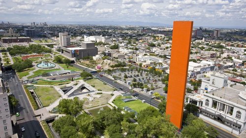 Anuncian cierres viales esta noche alrededor de la Macroplaza