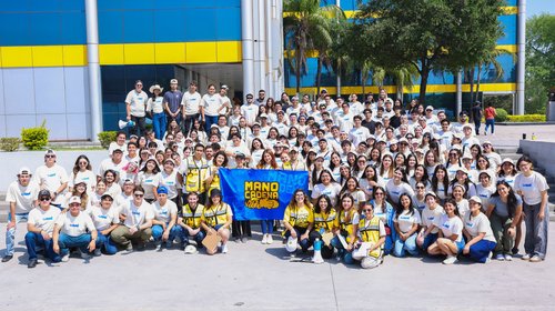 UANL abre centro de acopio para ayudar a Venezuela