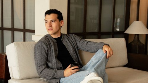 Busca Mario Girón consolidar su carrera musical