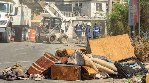 Monterrey intensifica jornada de limpieza en Tierra y Libertad