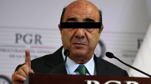 Modifican medida cautelar del exprocurador Murillo Karam
