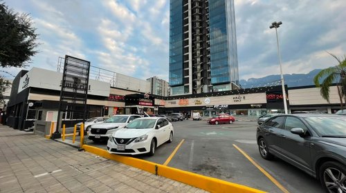 Reordenarán estacionamiento para rescatar el Centrito Valle