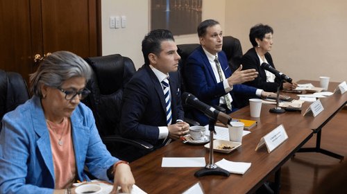 Buscarán a diputados que plantaron mesa del Presupuesto 2027