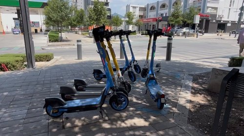 Somete San Pedro a consulta pública regulación de scooter
