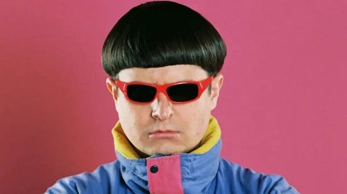 Estrenan canción inédita de Oliver Tree tras su muerte