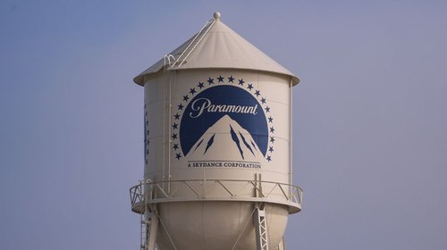Paramount llega a acuerdo y avanza compra de Warner Bros.