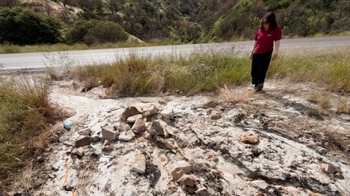 Clausuran carretera en Sonora tras derrame de ácido sulfúrico