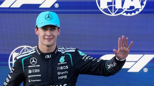 Russell conquista pole del GP de Azerbaiyán; pero Checo no avanza