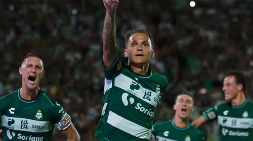 Santos se 'enracha' y tumba al Pachuca en Torreón