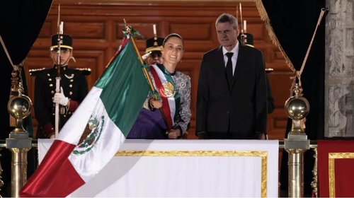 Claudia Sheinbaum da su segundo Grito desde Palacio Nacional