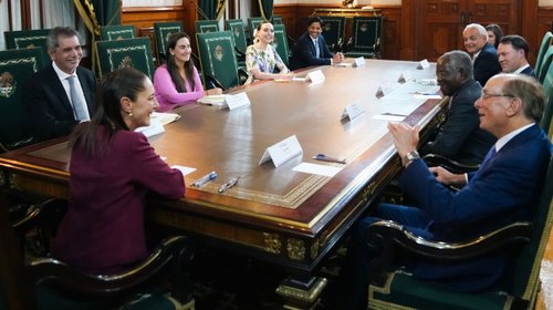 sheinbaum_reunion_bank_4d0ea86be9