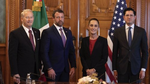 Sheinbaum y Markwayne Mullin acuerdan cooperación en seguridad