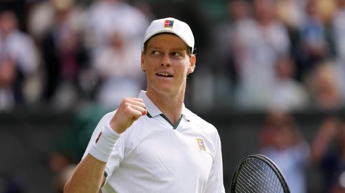 Sinner vence a Kecmanovic con doble remontada en Wimbledon