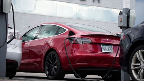 tesla_eua_893e4512d2