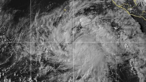Tormenta tropical Elida toma fuerza en el océano Pacífico
