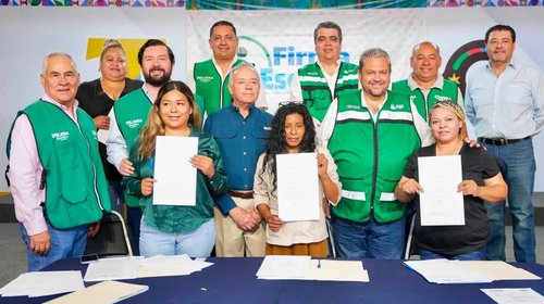 Regularizan propiedad de viviendas en Urbivilla del Real