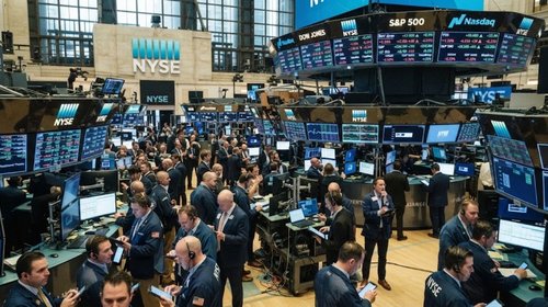 Wall Street abre mixto ante repunte del empleo en EUA