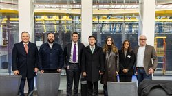 02_FORTALECE_NL_ALIANZA_ESTRATEGICA_GLOBAL_CON_VISITA_DE_SAMUEL_GARCIA_AL_CENTRO_DE_DATOS_DC_12_DE_EQUINIX_8f81bc4630