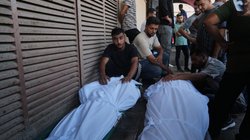 AP_25277409540752_955ebbda4a