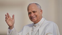 AP_25330234804327_fb75ae8019