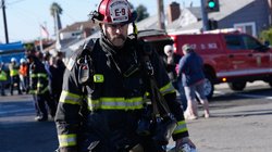 AP_25345763598750_c444235595