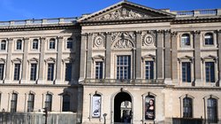 AP_25349349005516_7a77bf17d3