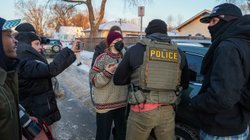 AP_26033574215510_5ae5eba899