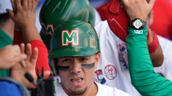 AP_26034836489915_d7c7a554a1