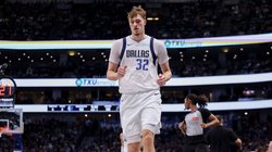 AP_26037147643913_035a55c603