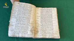 Captura_de_pantalla_2025_10_13_a_la_s_20_43_32_0e4b27d791