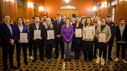 EH_UNA_FOTO_2025_11_28_T163708_763_8a54848277