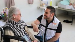 Fortalecen_red_de_proteccion_al_adulto_mayor_mediante_convenios_e101503756