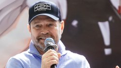 Jason_Priestley_10_d2cd23a047