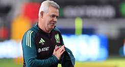 Javier_Aguirre_convoca_a_seis_regios_para_la_seleccion_Nacional_f4a155627a