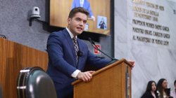 Jesus_Elizondo_0c4a5a7834