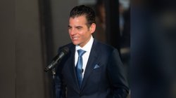 Miguel_Flores_28c4a25849