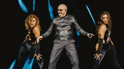 Pitbull_marca_sitios_favoritos_de_Miami_por_aniversario_de_DALE_d0ca4cb8d7