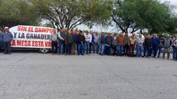 agricultores_paro1_e713311787