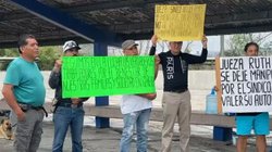 alertan_obreros_ahmsa_por_saqueos_retrasos_subasta_507c46d988