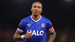 ashley_young_retiro_11bde51e61