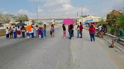 bloqueo_carretera_tampico_8ffbd385ed