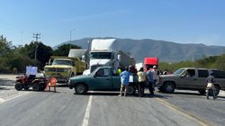 bloqueo_carretero_ejidatarios_3edba41dda