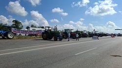 bloqueo_productores_altamira_44a1a66641